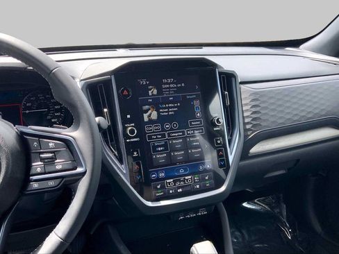 Certified 2025 Subaru Forester Limited AWD/4WD image 7