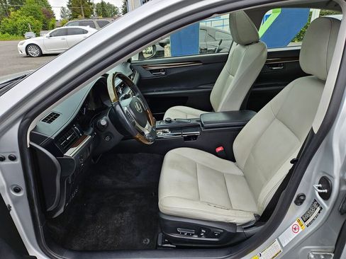 Used 2013 Lexus ES 350 w/ Premium Pkg FWD image 14