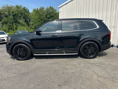 Used 2021 Kia Telluride SX w/ SX Prestige Package AWD/4WD image 9