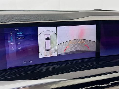 Used 2025 Cadillac Escalade Sport w/ LPO, Floor Liner Package AWD/4WD image 16