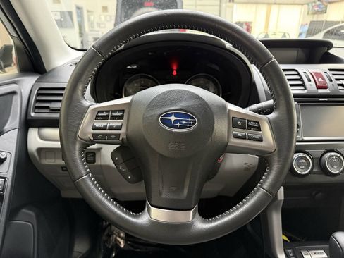 Used 2015 Subaru Forester 2.5i Limited AWD/4WD image 22