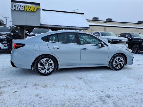 Used 2023 Subaru Legacy Premium image 4