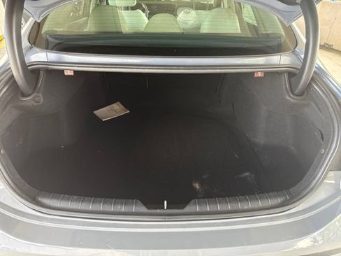 Used 2025 Hyundai Sonata SE FWD image 4