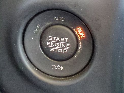 Used 2018 Jeep Wrangler Unlimited Sport S image 26