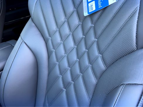 New 2026 Genesis GV80 3.5T Prestige image 6