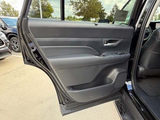 New 2026 Toyota Grand Highlander AWD image 18