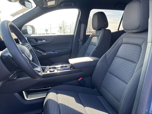 New 2026 Chevrolet Equinox LT w/ LPO, Floor Liner Package FWD image 12