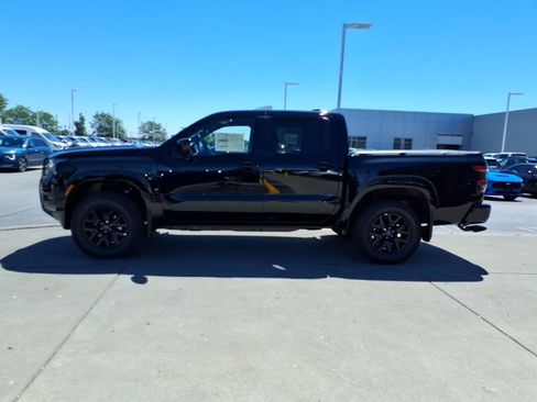 New 2026 Nissan Frontier SV w/ Tow Package AWD/4WD image 5