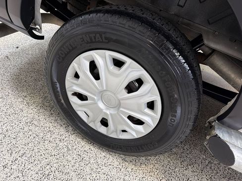 Used 2020 Ford Transit 250 Low Roof w/ Exterior Upgrade Package RWD image 42