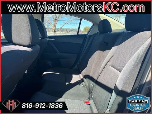 Used 2010 MAZDA MAZDA3 i Touring image 33