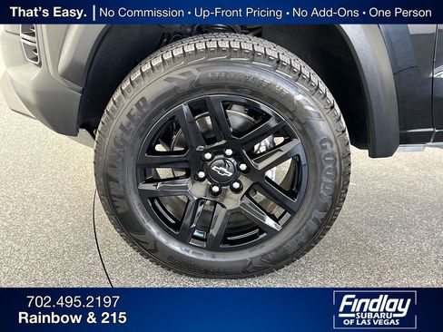 Used 2023 Chevrolet Colorado Trail Boss w/ Technology Package image 32