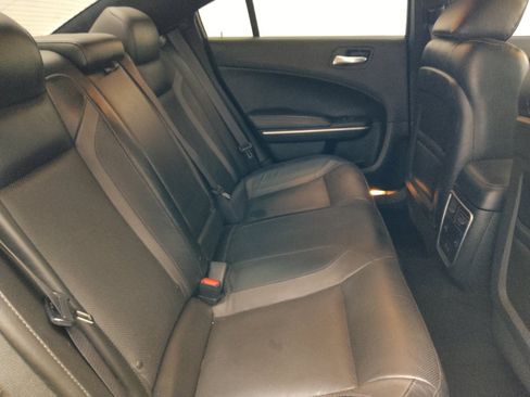 Used 2022 Dodge Charger SXT w/ Leather Interior Group RWD image 19