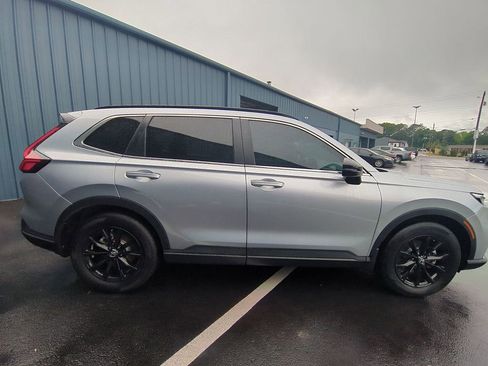 Used 2025 Honda CR-V Sport image 4
