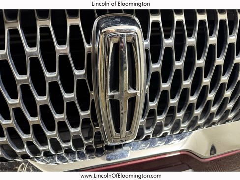Certified 2022 Lincoln Aviator Reserve w/ Elements Package Plus image 14