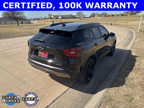 Used 2025 Chevrolet Trax ACTIV w/ Driver Confidence Package image 3