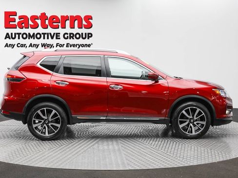 Used 2020 Nissan Rogue SL w/ Premium Package image 4