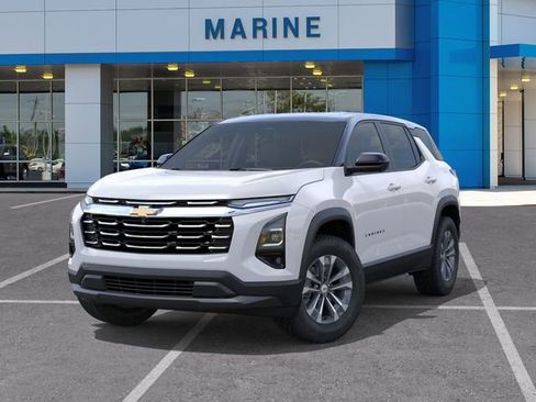 New 2026 Chevrolet Equinox LT FWD image 6
