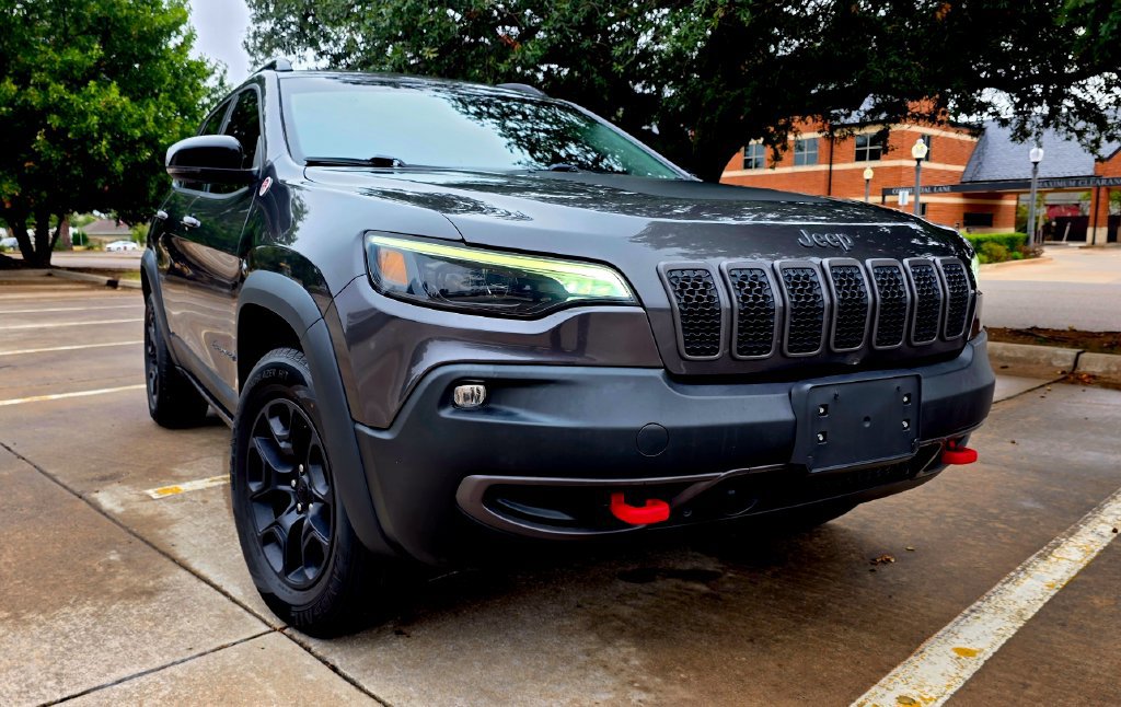 Used 2022 Jeep Cherokee Trailhawk w/ Sound & Nav Group AWD/4WD image 4