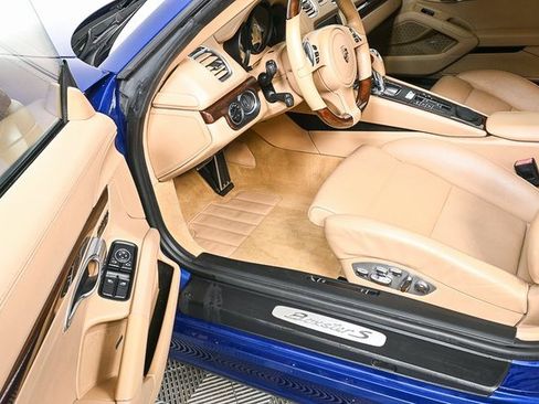 Used 2013 Porsche Boxster S image 8