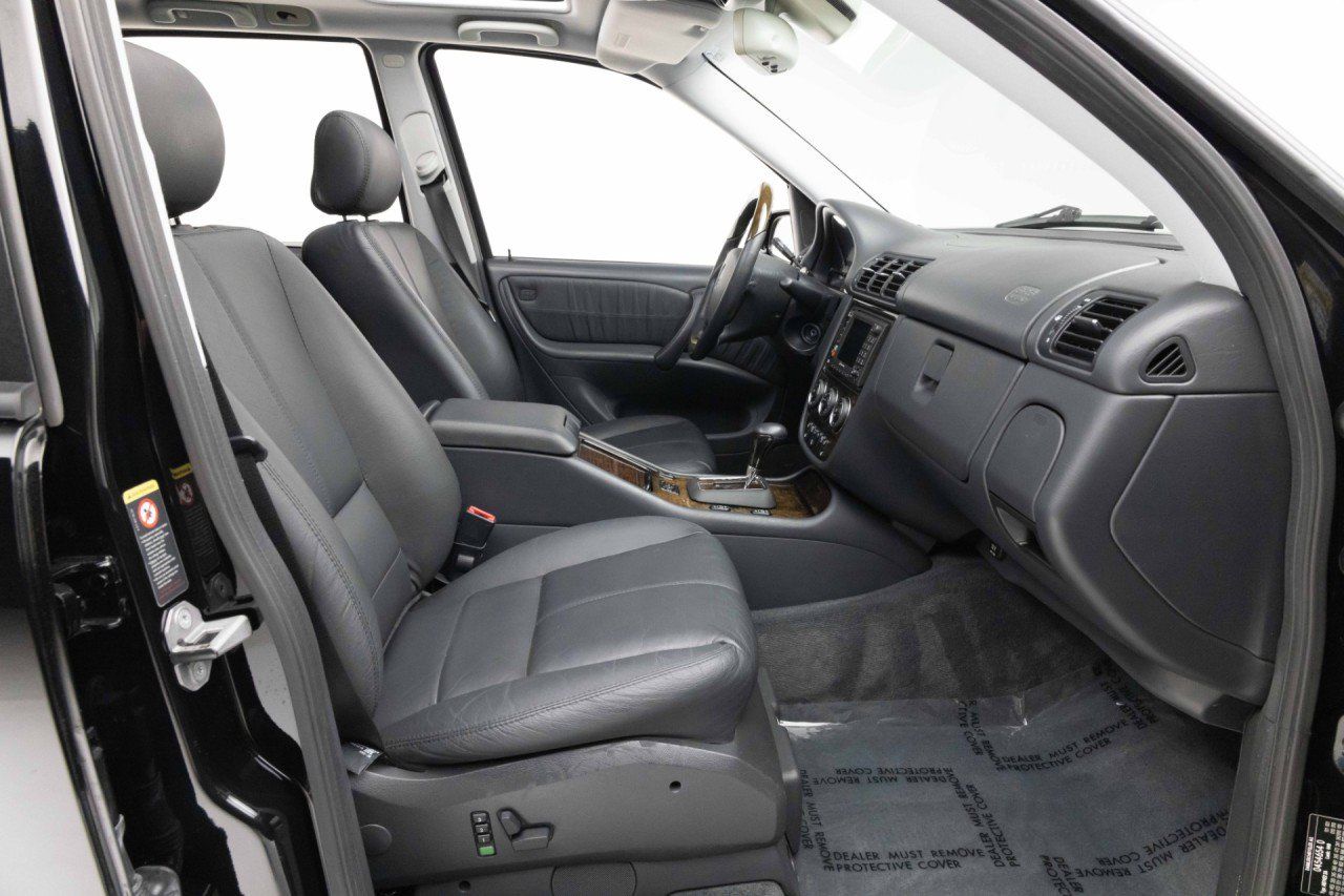 Used 2002 Mercedes-Benz ML 55 AMG 4MATIC image 26