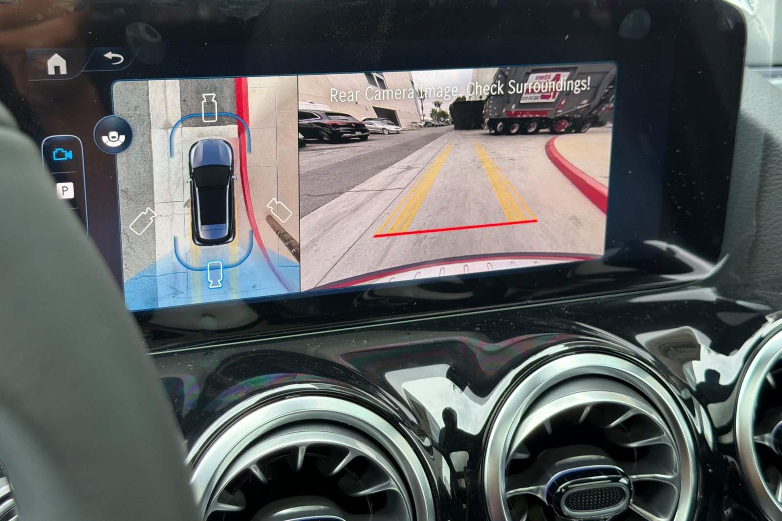 New 2026 Mercedes-Benz GLA 250 image 18