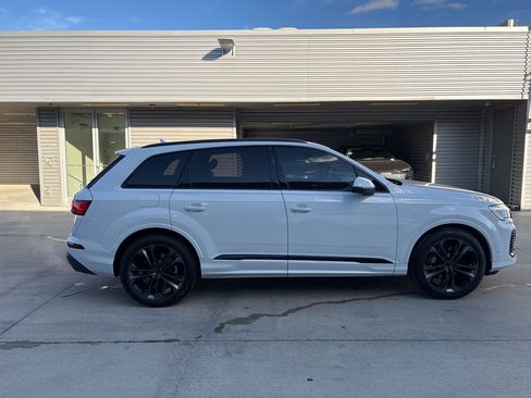 New 2026 Audi Q7 3.0T Premium Plus image 4