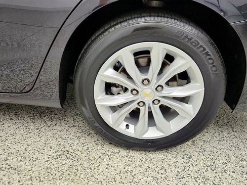 Used 2023 Chevrolet Malibu LT FWD image 9