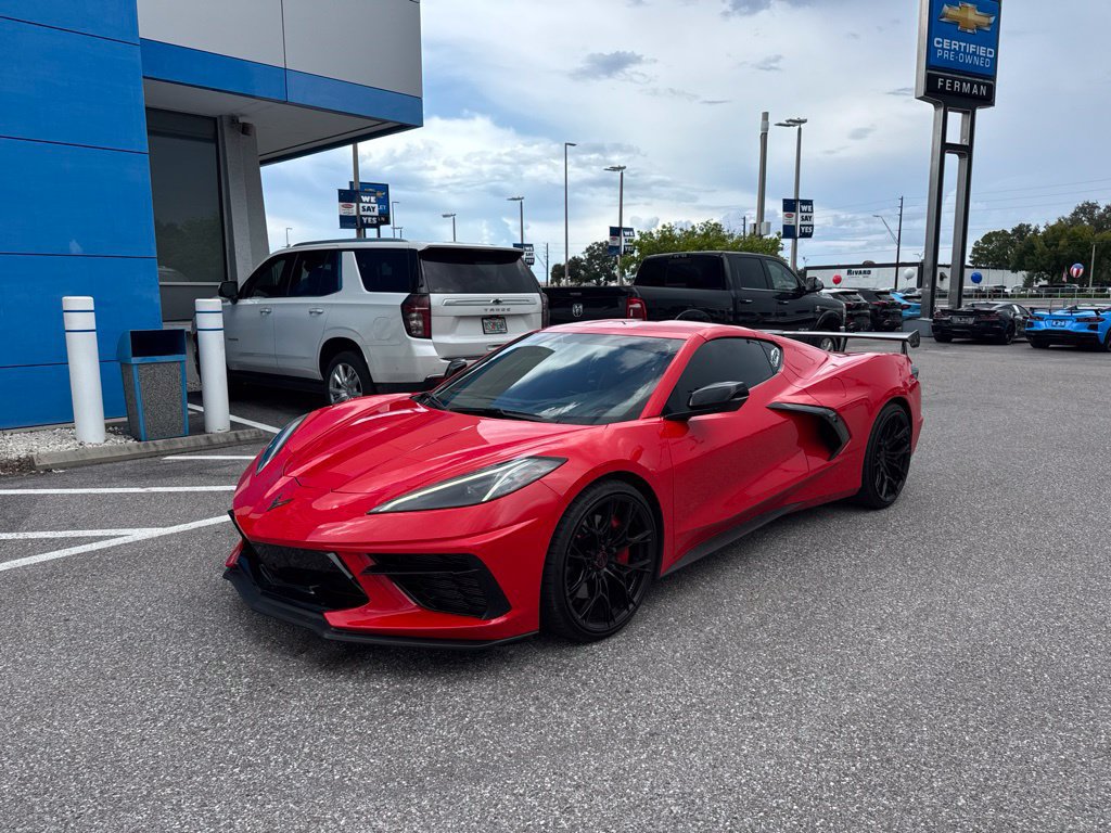 Used 2022 Chevrolet Corvette Stingray Premium Cpe w/ Z51 Performance Package RWD image 1