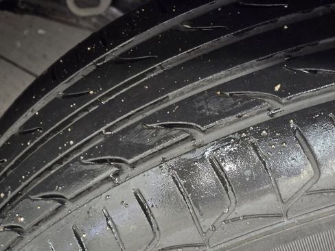 Used 2021 Toyota Prius Prime LE image 9