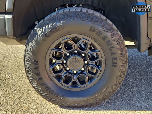 Used 2024 Chevrolet Silverado 2500 ZR2 w/ ZR2 Bison Edition image 11