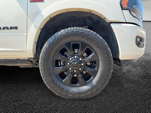 Used 2022 RAM 2500 Limited AWD/4WD image 11