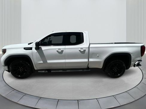 Used 2021 GMC Sierra 1500 Elevation w/ LPO, Elevation Black Package image 9