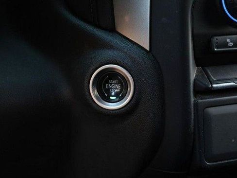 Used 2019 Chevrolet Silverado 1500 LT w/ All-Star Edition AWD/4WD image 14