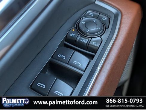 Used 2024 GMC Sierra 2500 Denali Ultimate AWD/4WD image 26