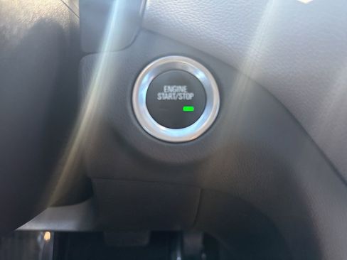 Used 2024 Chevrolet Equinox LS image 21