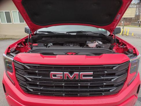 New 2026 GMC Sierra 1500 Elevation AWD/4WD image 17