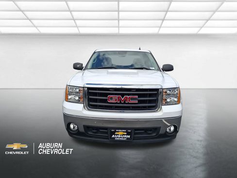 Used 2007 GMC Sierra 1500 SLE w/ SLE1 Preferred Package RWD image 8
