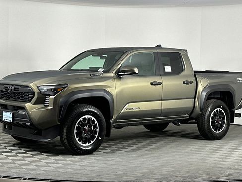 New 2025 Toyota Tacoma TRD Off-Road image 8