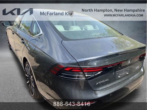 Used 2023 Honda Accord Touring image 4