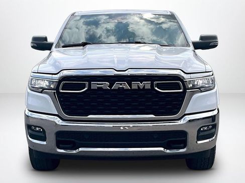 Used 2025 RAM 1500 Big Horn AWD/4WD image 2