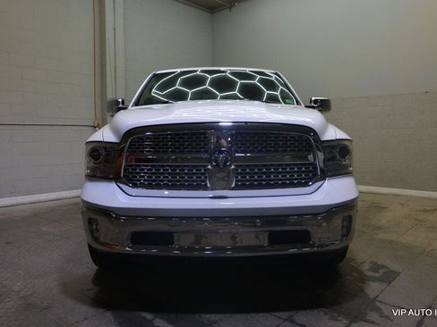 Used 2018 RAM 1500 Laramie w/ Convenience Group AWD/4WD image 28
