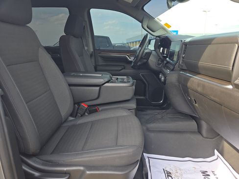 Used 2024 Chevrolet Silverado 1500 LT image 22
