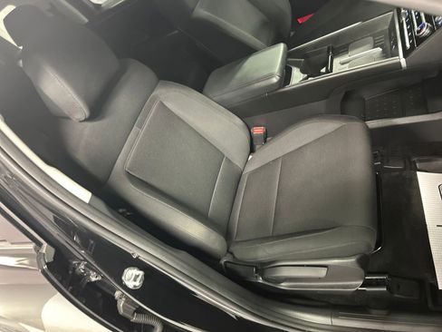 Used 2025 Hyundai Santa Fe SE image 24