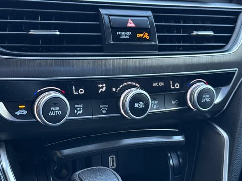 Certified 2020 Honda Accord LX image 19