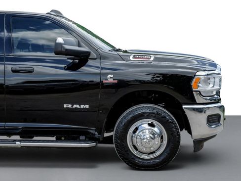 Used 2022 RAM 3500 Tradesman w/ Max Tow Package RWD image 7