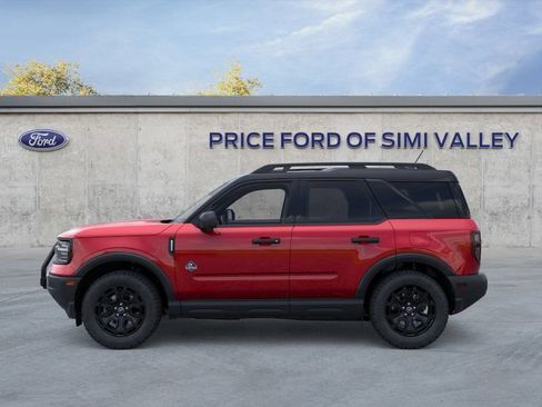 Used 2025 Ford Bronco Sport Outer Banks w/ Sasquatch Outer Banks Package AWD/4WD image 3