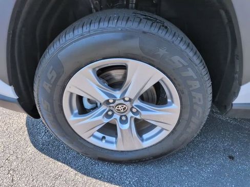 Used 2024 Toyota RAV4 XLE FWD image 10