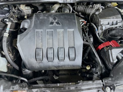 Used 2019 Mitsubishi Eclipse Cross SE image 30