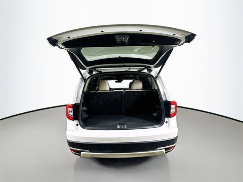 Used 2022 Honda Pilot Touring image 38