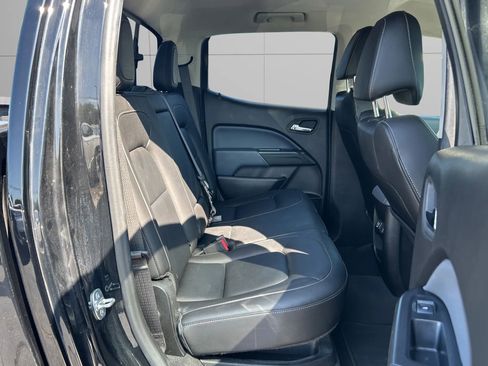 Used 2019 Chevrolet Colorado Z71 image 12